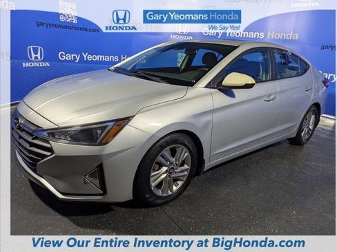Used 2019 Hyundai Elantra Value Edition w/ Winter Weather Package image 10