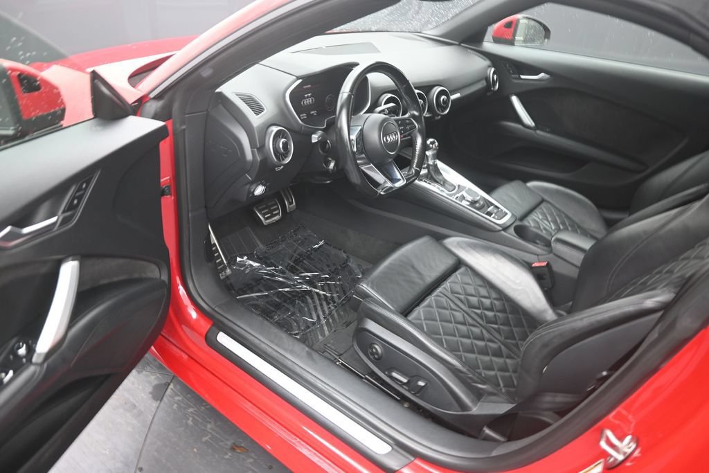 Used 2017 Audi TT 2.0T w/ Technology Package AWD/4WD image 10