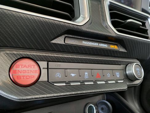 Used 2025 Ford Mustang Premium image 13