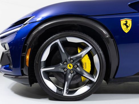 Used 2024 Ferrari Purosangue image 12