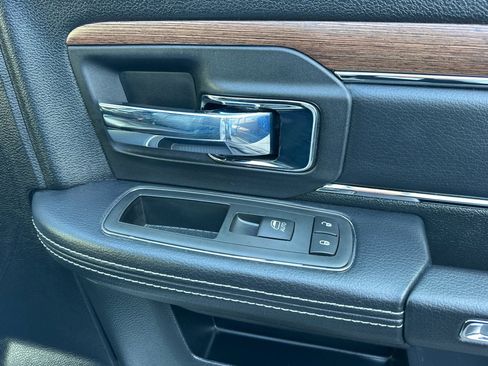 Used 2015 RAM 1500 Laramie w/ Convenience Group RWD image 21