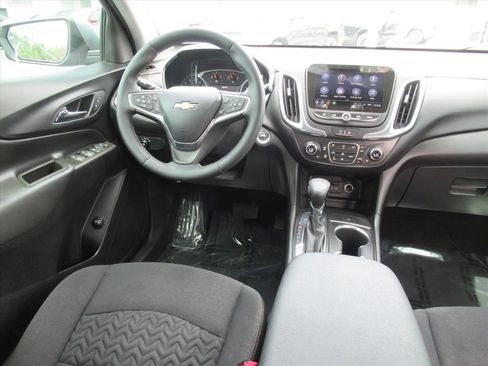 Certified 2024 Chevrolet Equinox LT image 13