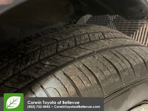 Used 2024 Toyota Corolla LE image 27