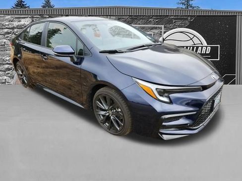 Used 2026 Toyota Corolla SE w/ SE Premium Package FWD image 1