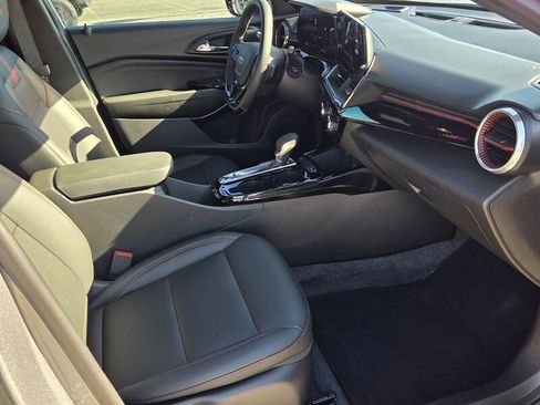 Used 2026 Chevrolet Trax RS w/ Driver Confidence Package image 15