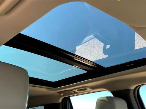 Used 2018 Ford Expedition Max Limited w/ Equipment Group 301A image 14