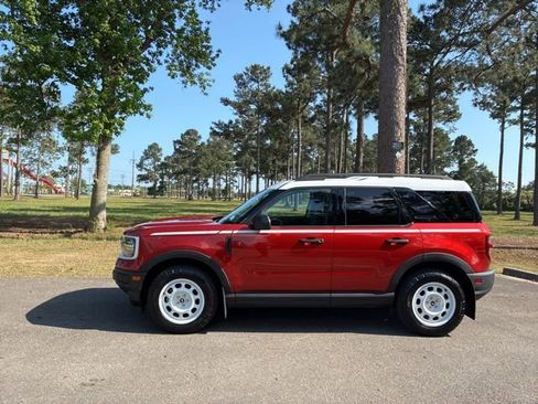 Used 2023 Ford Bronco Sport Heritage w/ Heritage Convenience Package AWD/4WD image 6
