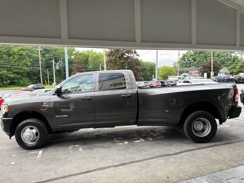 Used 2022 RAM 3500 Tradesman AWD/4WD image 7