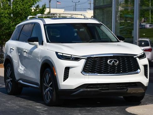 Used 2025 INFINITI QX60 Sensory w/ Vision Package AWD/4WD image 6