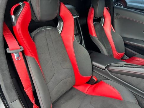 Used 2023 Chevrolet Corvette Stingray Premium Conv w/ Battery Protection Package RWD image 18