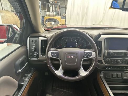 Used 2018 GMC Sierra 1500 SLT w/ SLT Premium Package image 15