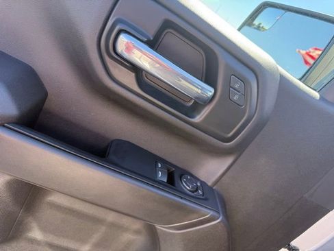 Used 2022 Chevrolet Silverado 1500 W/T w/ WT Value Package image 11