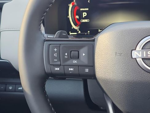 New 2026 Nissan Pathfinder SL image 22