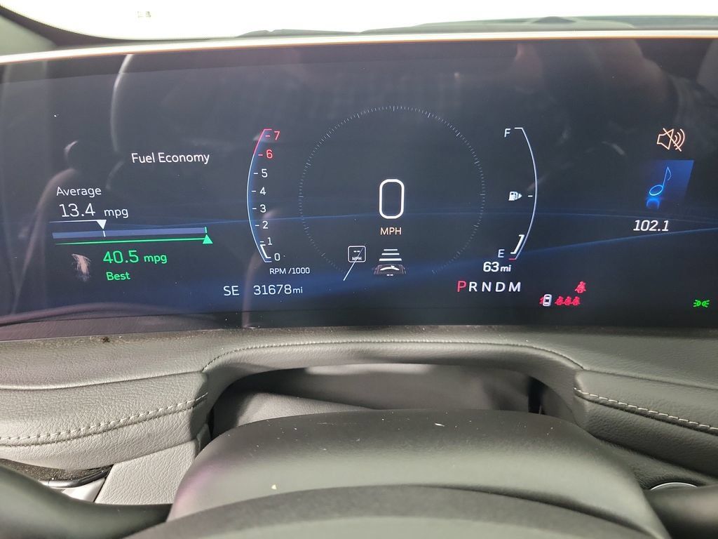 Certified 2025 Cadillac XT4 Premium Luxury FWD image 23