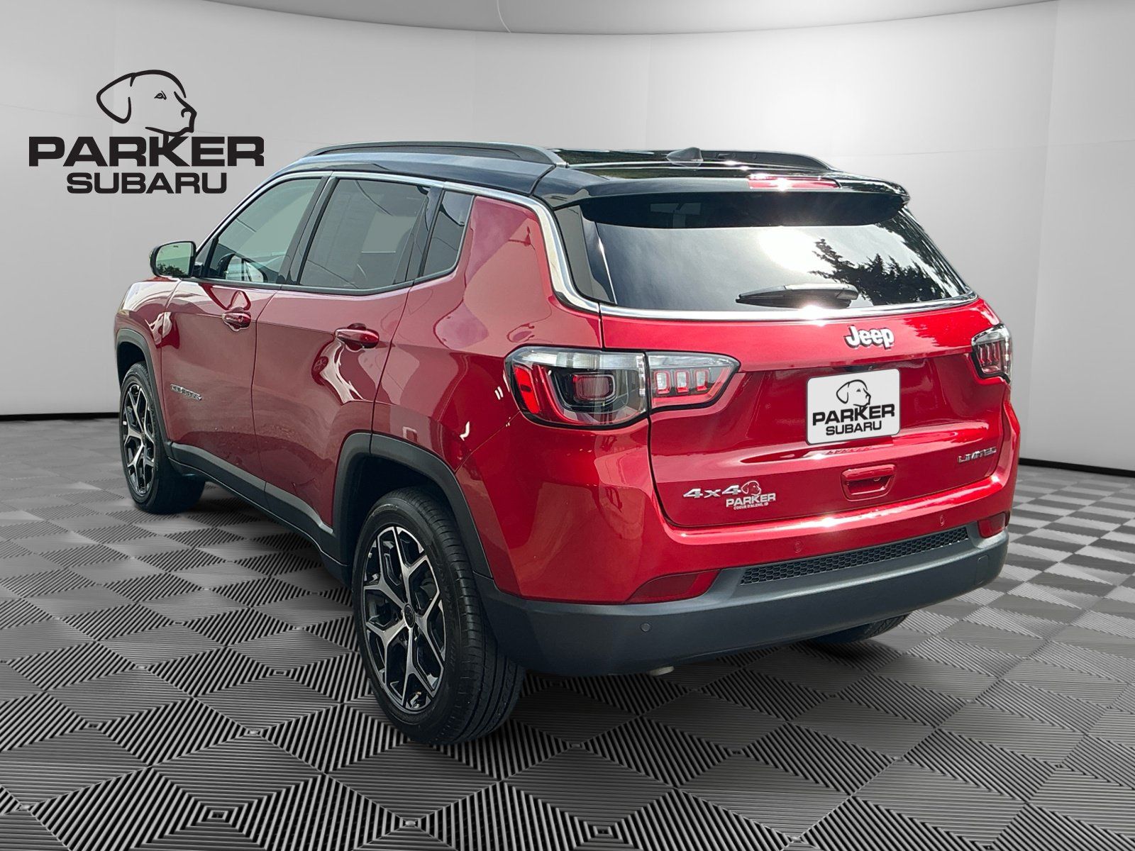Used 2025 Jeep Compass Limited AWD/4WD image 3