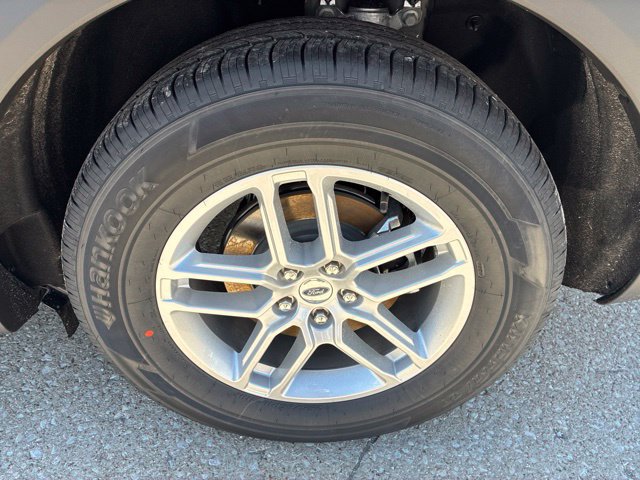 New 2026 Ford Explorer Active w/ Active Comfort Package RWD image 15
