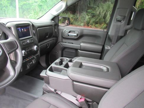 Used 2026 GMC Sierra 1500 Pro w/ Pro Value Package AWD/4WD image 17