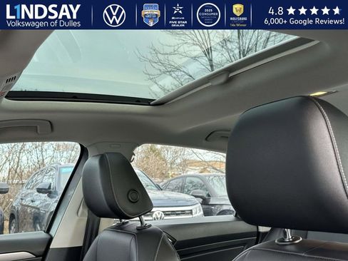 Used 2020 Volkswagen Jetta SE image 23