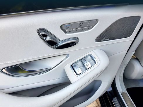 Used 2016 Mercedes-Benz S 550 4MATIC Sedan image 63