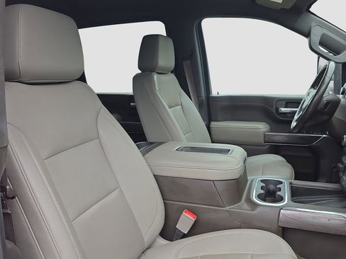 Used 2022 Chevrolet Silverado 3500 LTZ w/ LTZ Premium Package AWD/4WD image 19