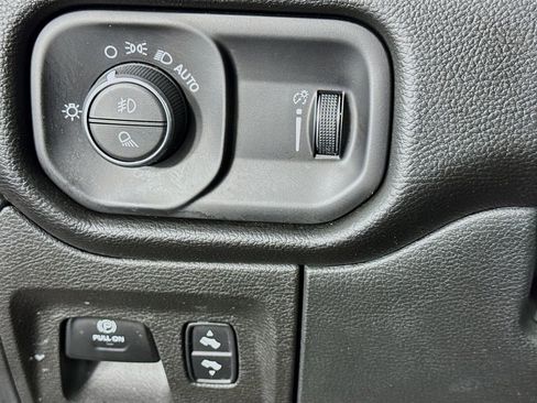 Used 2022 RAM 1500 Big Horn image 15