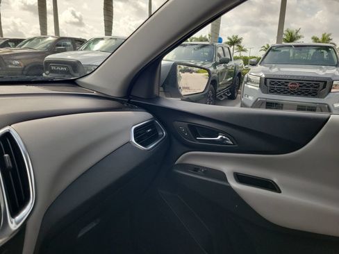 Used 2023 Chevrolet Equinox LT FWD image 28
