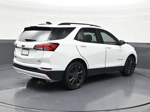 Used 2024 Chevrolet Equinox RS FWD image 5