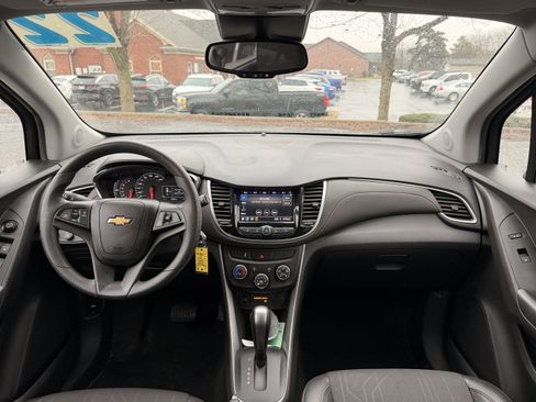 Used 2022 Chevrolet Trax LT image 15