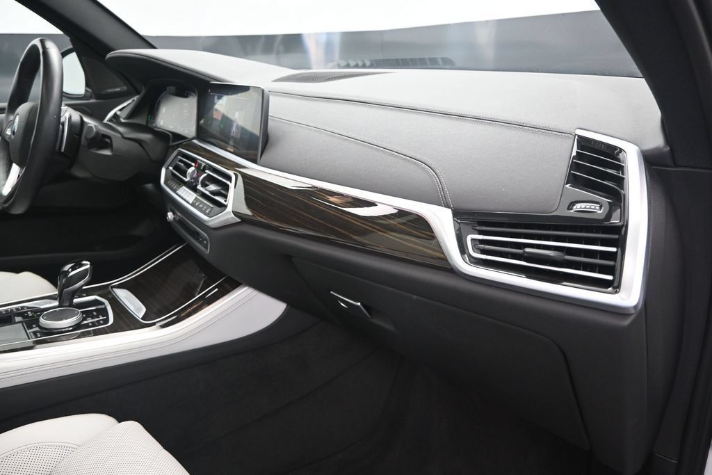 Certified 2023 BMW X5 sDrive40i RWD image 24