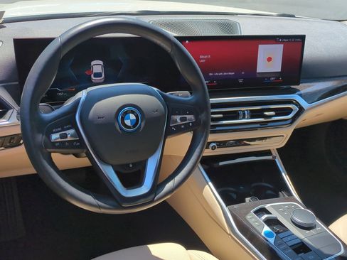 Used 2023 BMW i4 eDrive40 w/ Premium Package RWD image 30