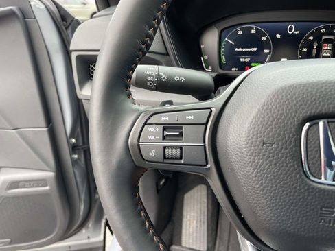 Used 2026 Honda CR-V TrailSport image 18