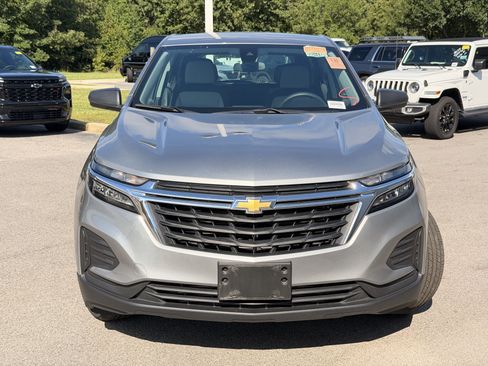 Used 2024 Chevrolet Equinox LS FWD image 6