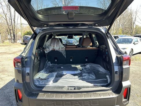 New 2026 Subaru Outback Touring AWD/4WD image 17