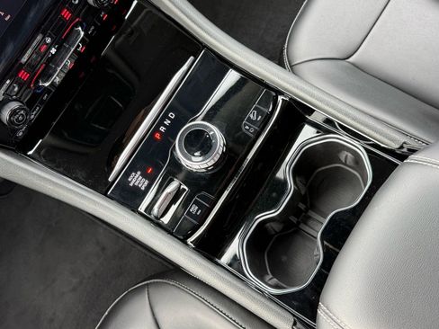 Used 2023 Jeep Grand Cherokee 4WD 4xe image 31