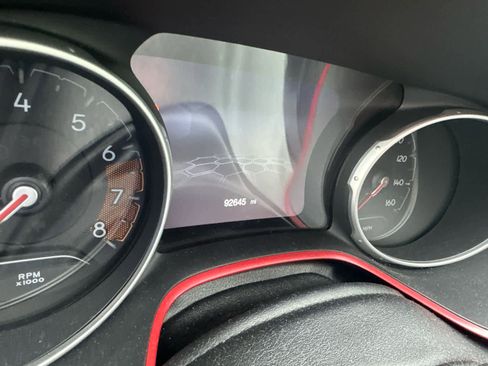 Used 2019 Jeep Compass Trailhawk w/ Leather Interior Group AWD/4WD image 8