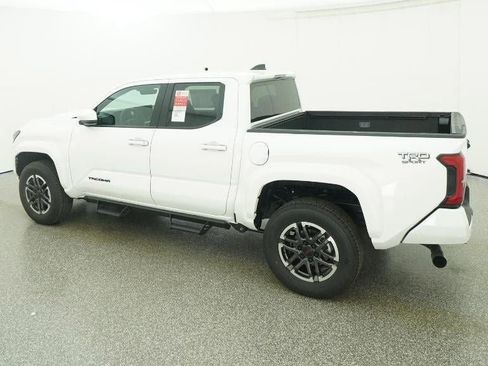 New 2026 Toyota Tacoma TRD Sport image 4