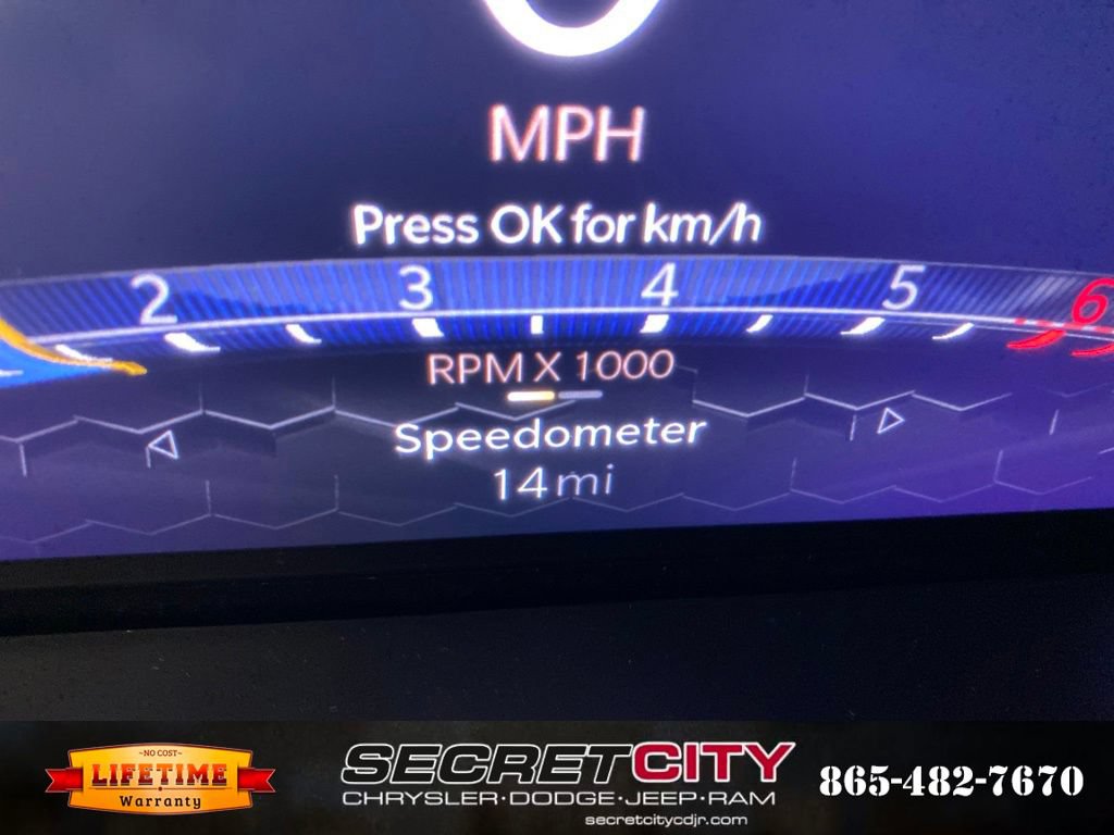 New 2026 Jeep Compass Trailhawk w/ Sun, Sound & Navigation Group AWD/4WD image 19