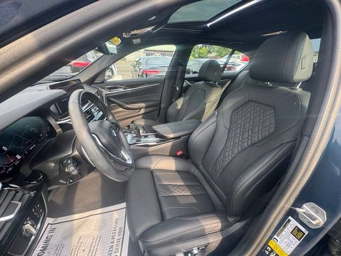 Used 2023 BMW 530i xDrive w/ Premium Package AWD/4WD image 33