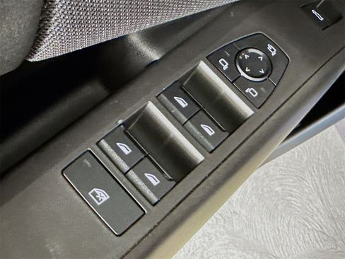 New 2025 BMW X3 xDrive30i w/ Premium Package image 17