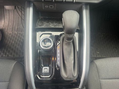 Used 2023 Chevrolet Colorado Trail Boss AWD/4WD image 20