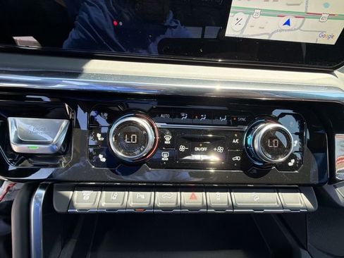 New 2026 GMC Sierra 3500 Denali Ultimate AWD/4WD image 16