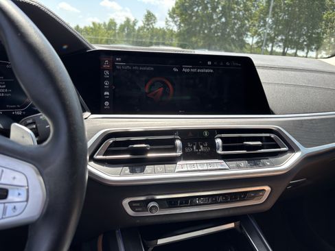 Used 2022 BMW X7 xDrive40i w/ Executive Package AWD/4WD image 30