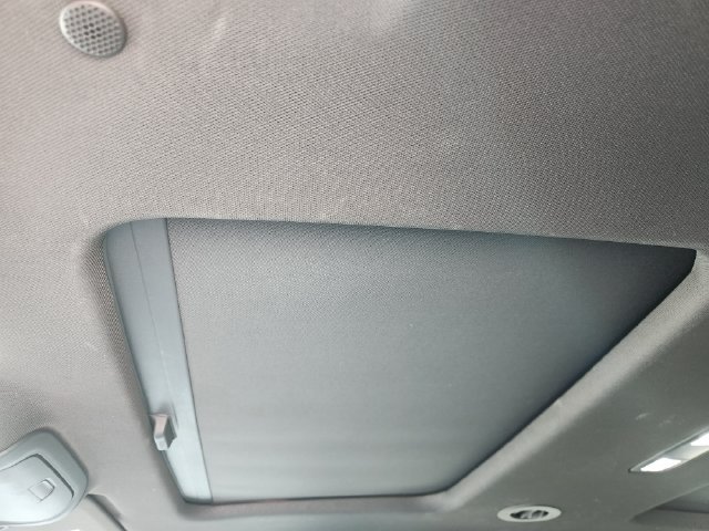 Used 2022 Buick Enclave Essence w/ Experience Buick Package FWD image 24