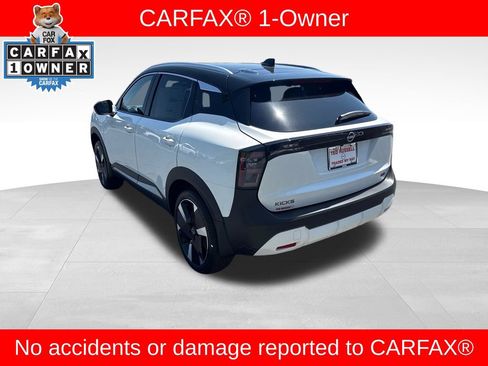 Used 2026 Nissan Kicks SR w/ SR Premium Package FWD image 3
