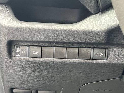Used 2024 Toyota RAV4 XLE w/ Convenience Package FWD image 28