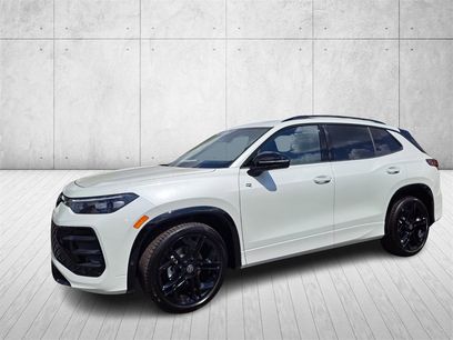 New 2025 Volkswagen Tiguan SE R-Line
