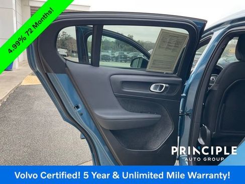 Certified 2023 Volvo C40 Recharge Core image 19