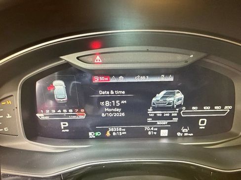 Used 2025 Audi RS Q8 performance w/ Executive Package AWD/4WD image 4