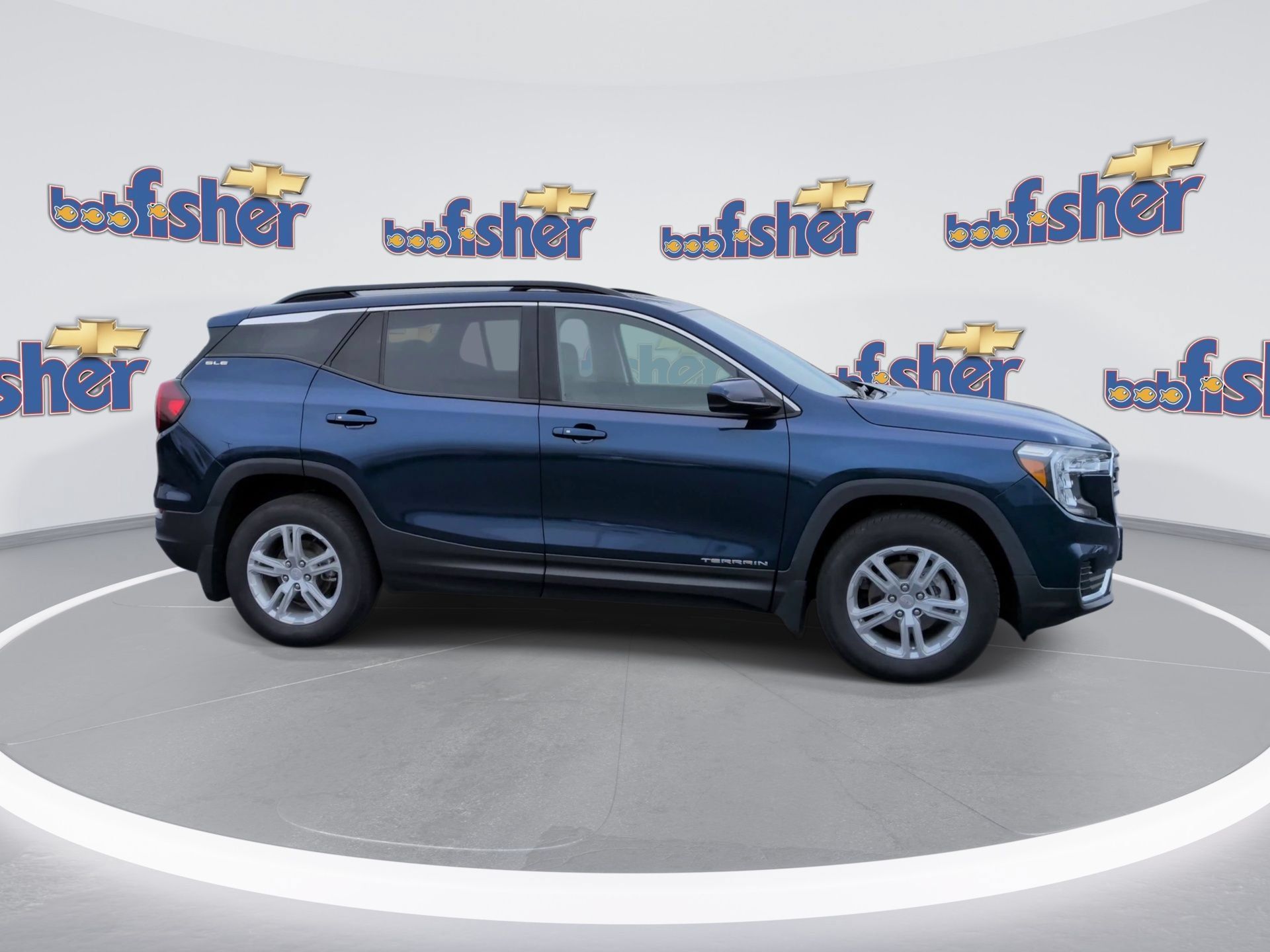 Certified 2022 GMC Terrain SLE w/ Driver Convenience Package AWD/4WD image 9