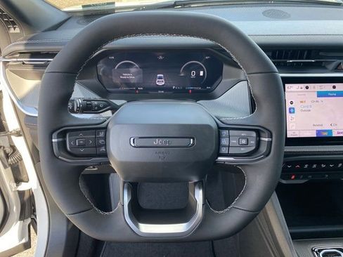 New 2026 Jeep Cherokee Limited image 26